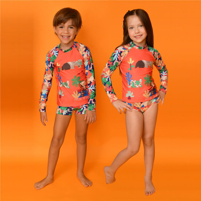 T-shirt UV Manga Comprida Magah Infantil Estampada Bicharada